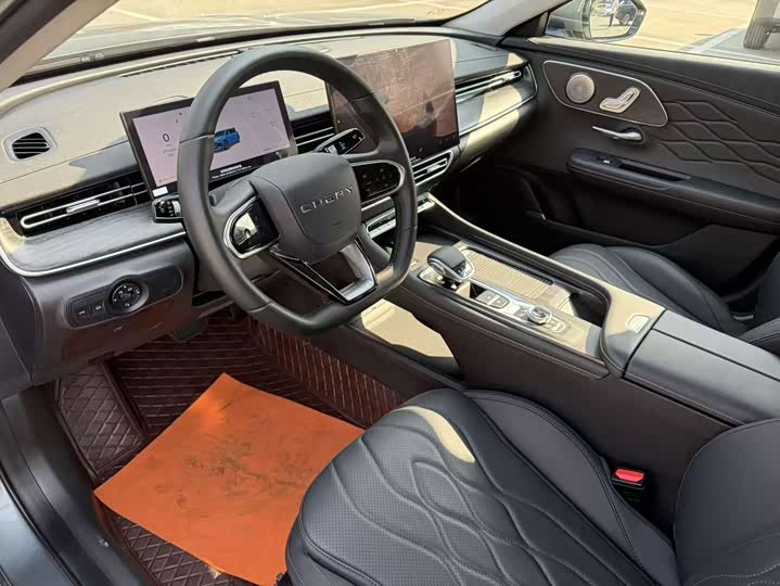 Фото 9 - Chery Arrizo 8