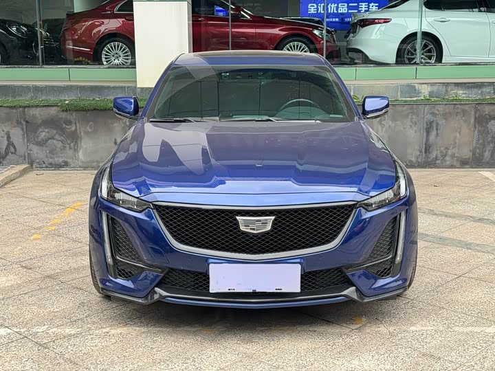 Фото 2 - Cadillac CT5