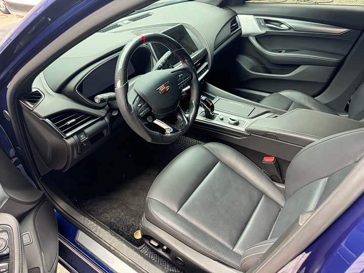 Фото 4 - Cadillac CT5