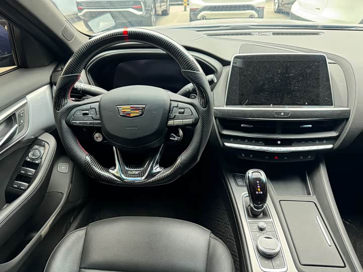 Фото 7 - Cadillac CT5