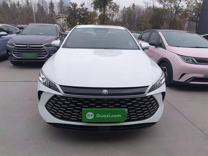 Фото 3 - BYD Qin Plus