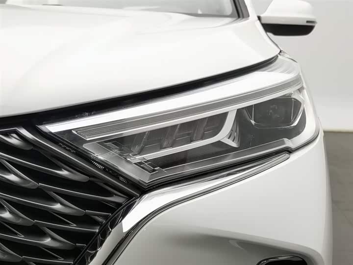 Фото 7 - Haval M6