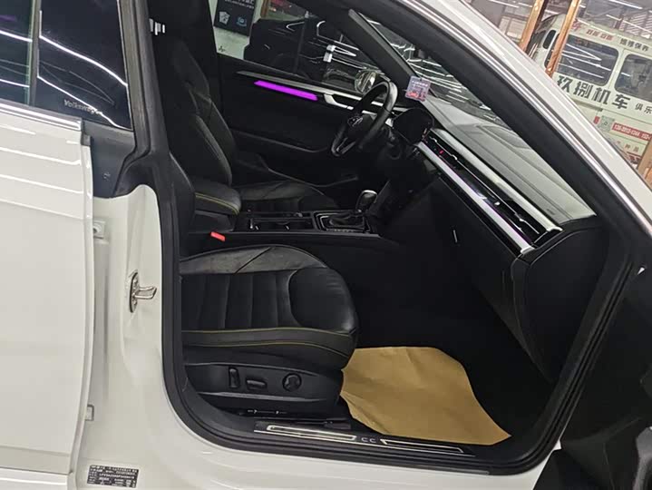 Фото 8 - Volkswagen CC