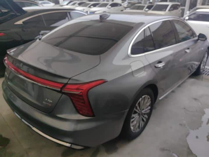 Фото 3 - Hongqi H5