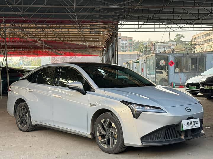 Фото 3 - GAC Aion S Plus