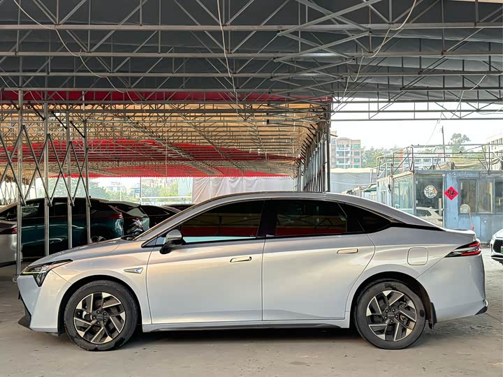 Фото 7 - GAC Aion S Plus