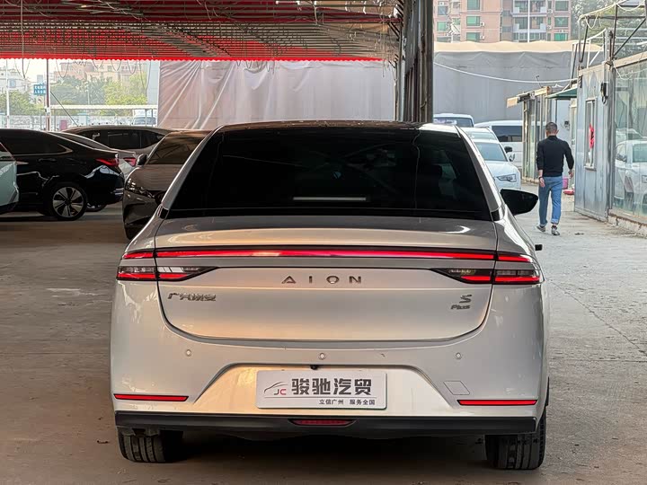 Фото 8 - GAC Aion S Plus