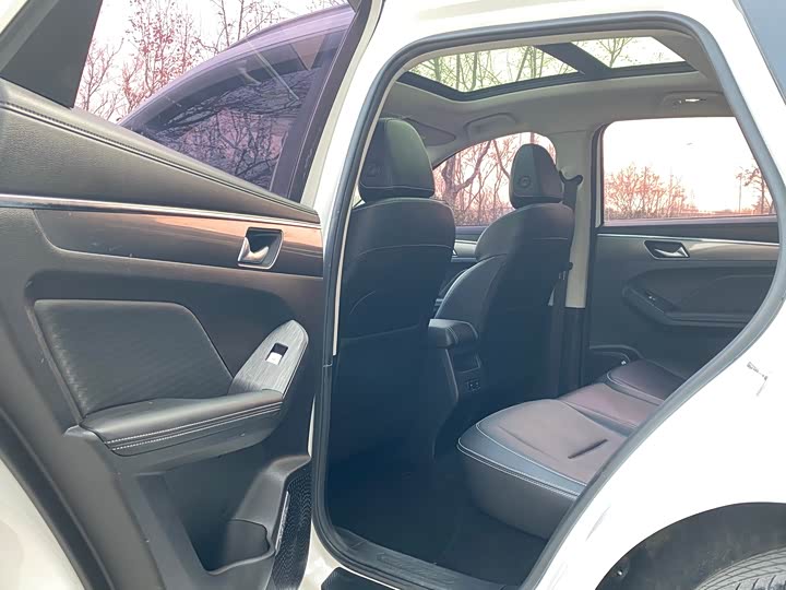 Фото 9 - Haval Jolion