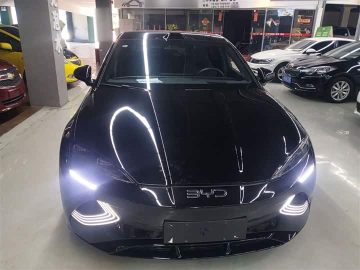 Фото 3 - BYD Seal