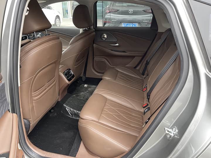 Фото 5 - Chery Arrizo 8