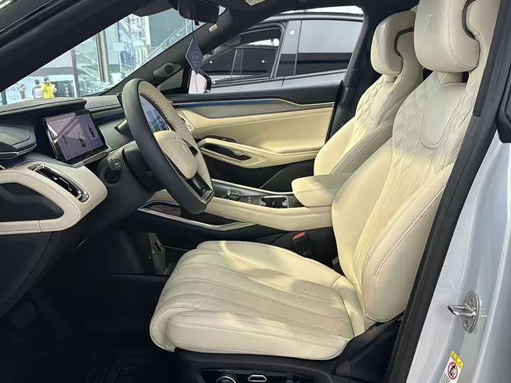 Фото 9 - BYD Song L