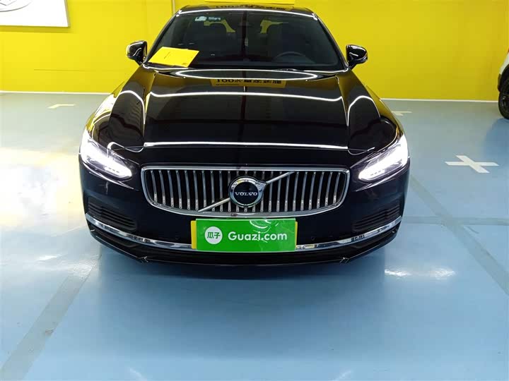 Фото 3 - Volvo S90 Hybrid
