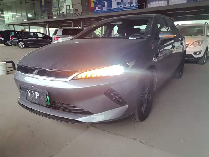 Фото 2 - BYD Qin Plus