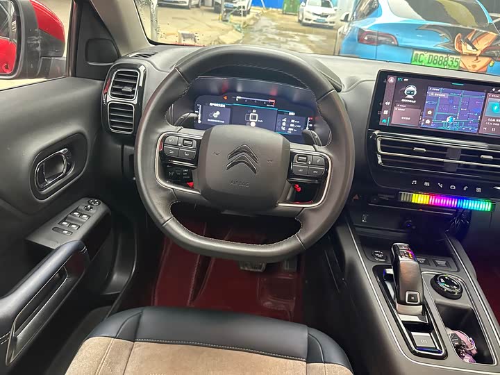 Фото 9 - Citroen C5 Aircross 2023