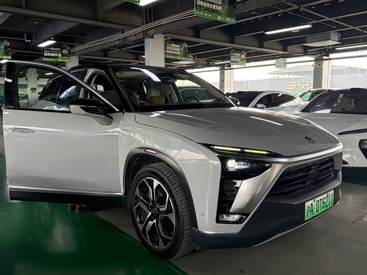 Фото 3 - Nio ES8