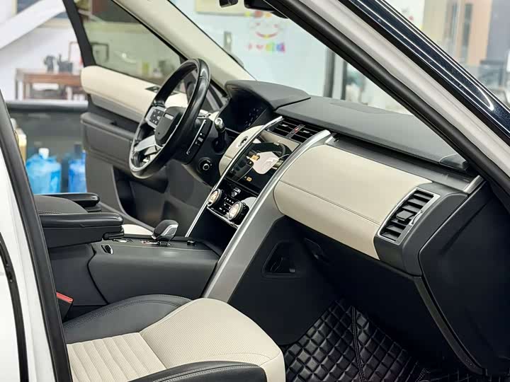 Фото 5 - Land Rover Discovery