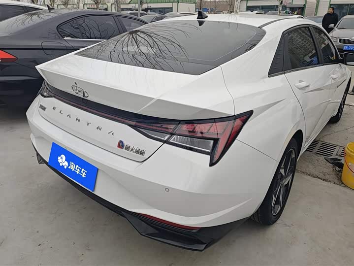 Фото 3 - Hyundai Elantra N line