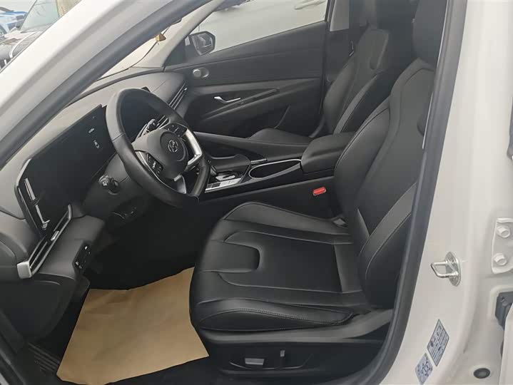 Фото 9 - Hyundai Elantra N line