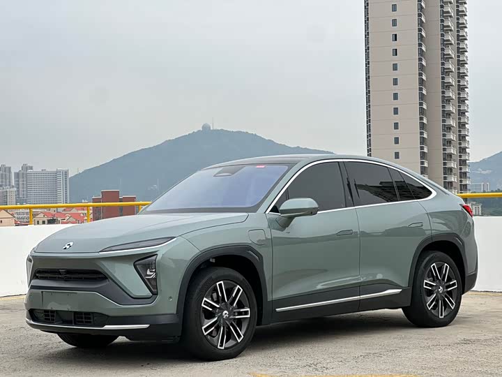 Фото 1 - Nio EC6