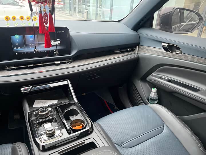 Фото 7 - Ford Equator Sport