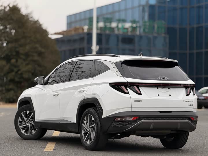 Фото 5 - Hyundai Tucson L