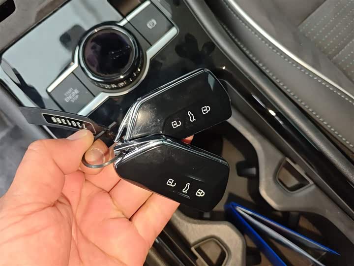 Фото 9 - Volkswagen Tayron