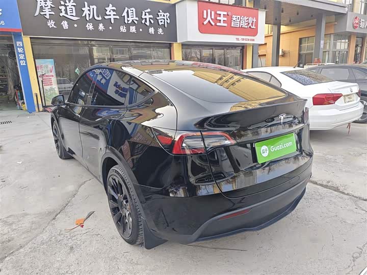 Фото 5 - Tesla Model Y