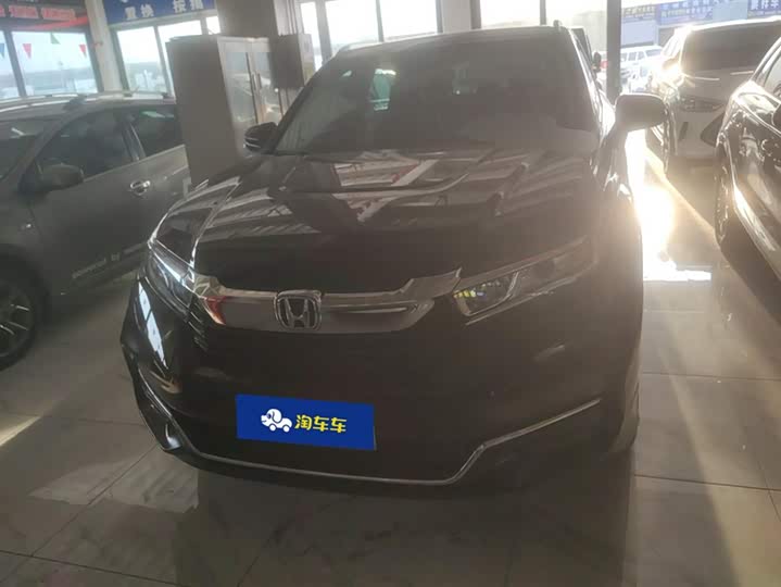 Фото 2 - Honda Avancier