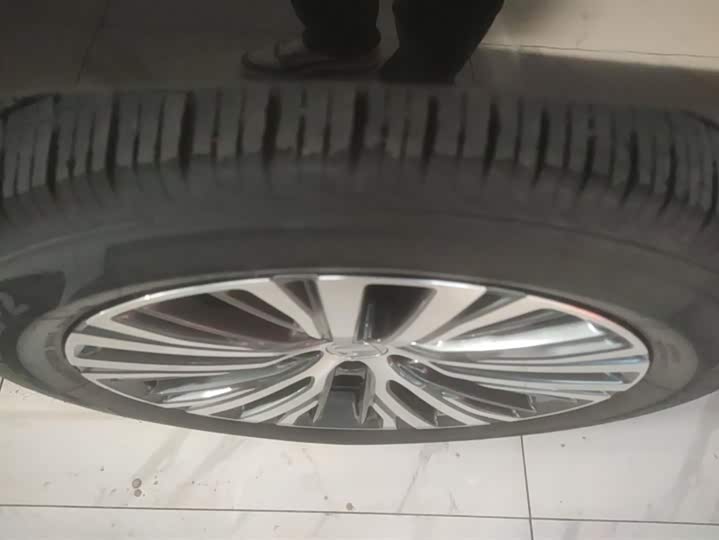 Фото 6 - Honda Avancier