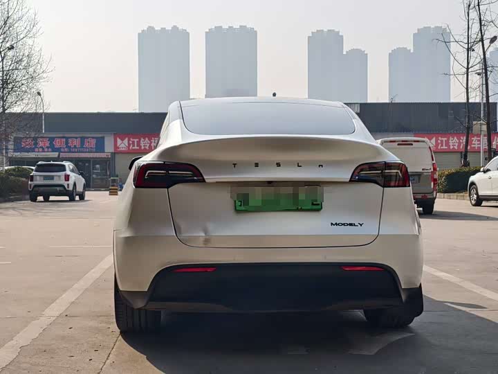 Фото 5 - Tesla Model Y