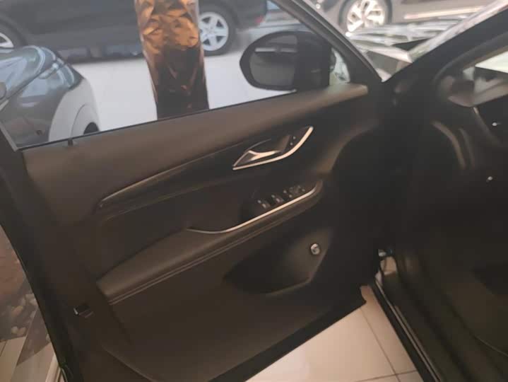 Фото 7 - Buick Envision Plus