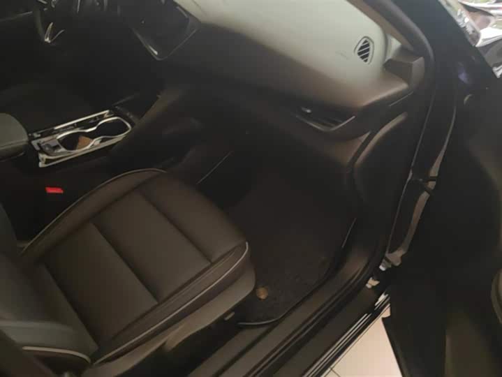 Фото 8 - Buick Envision Plus