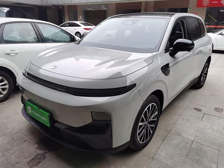 Фото 2 - Leapmotor B10