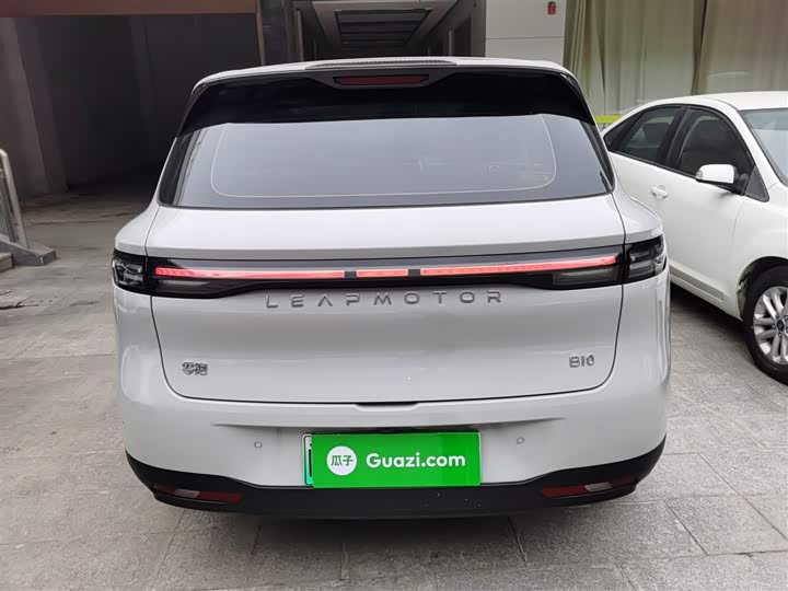 Фото 6 - Leapmotor B10