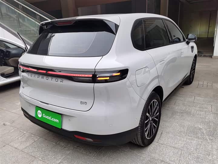 Фото 7 - Leapmotor B10