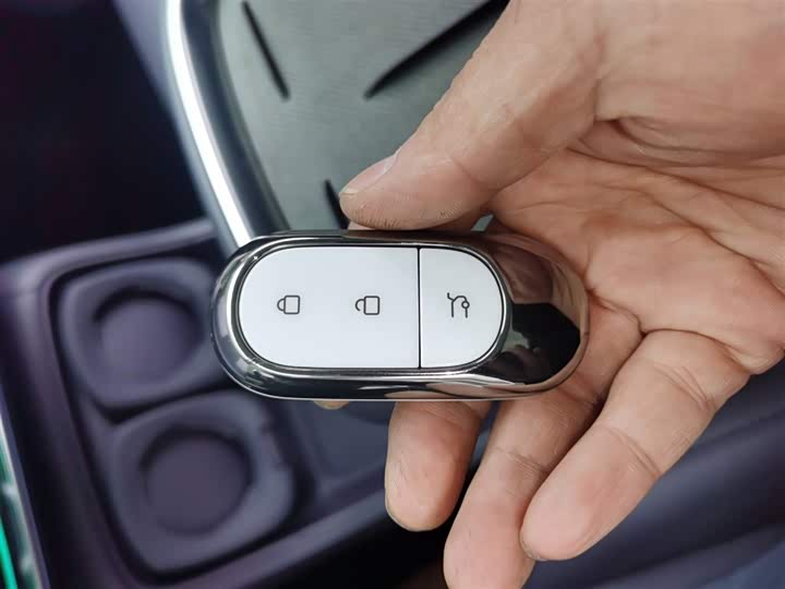 Фото 9 - Leapmotor B10