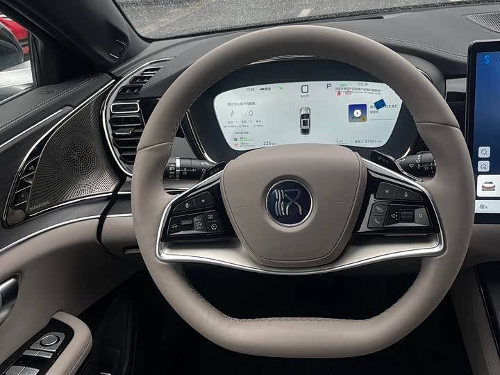 Фото 8 - BYD Han