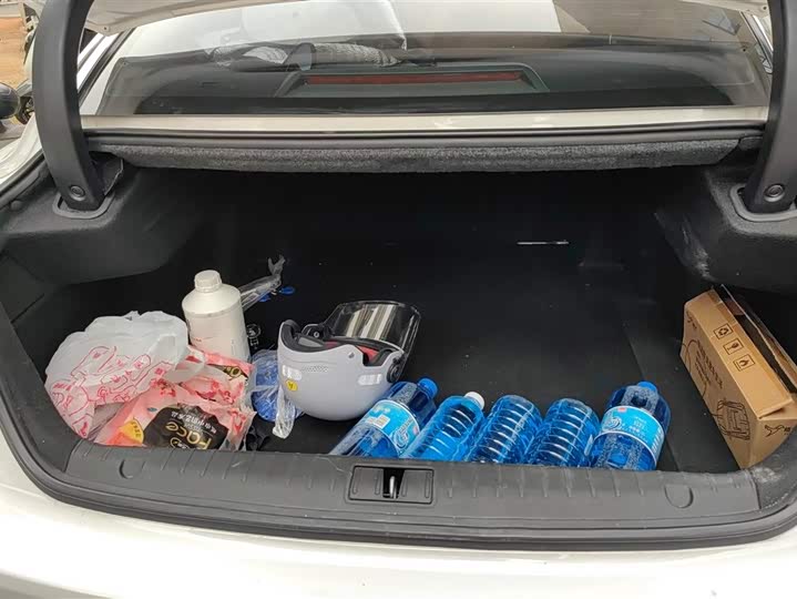 Фото 4 - Geely Emgrand GT