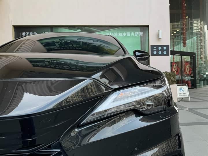 Фото 5 - Lexus RX