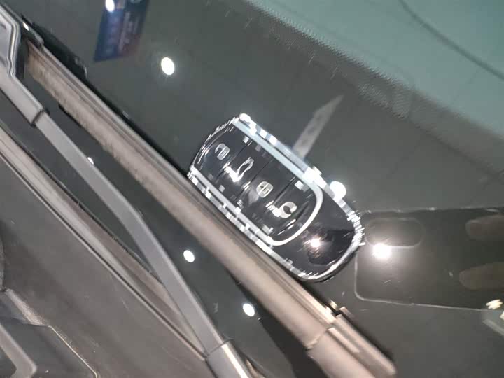 Фото 9 - Chery Tiggo 8