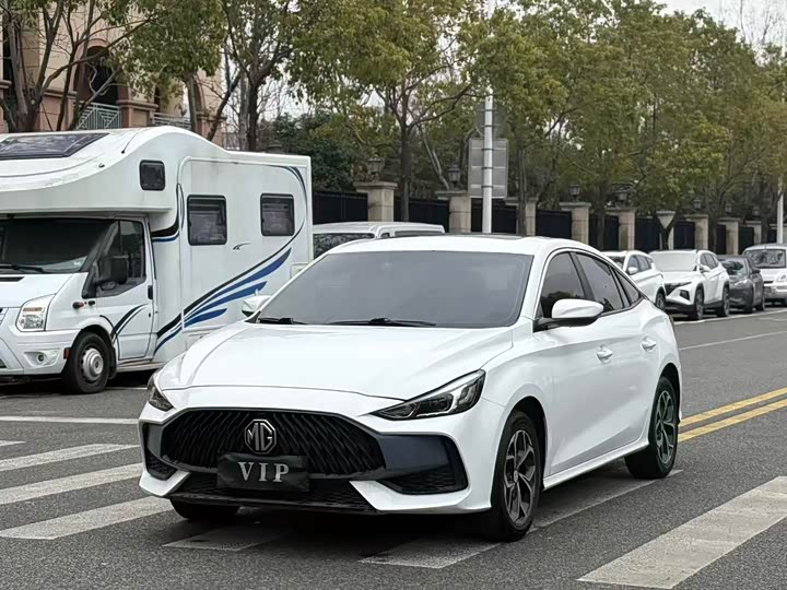 Фото 1 - MG Motor 5