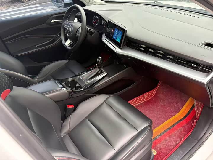 Фото 9 - MG Motor 5