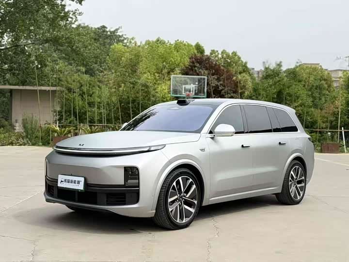 Фото 1 - LiXiang L9