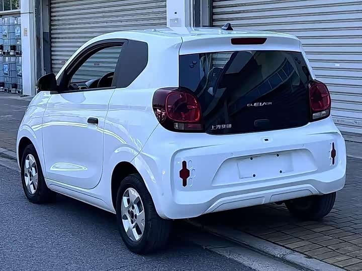 Фото 9 - Roewe Clever