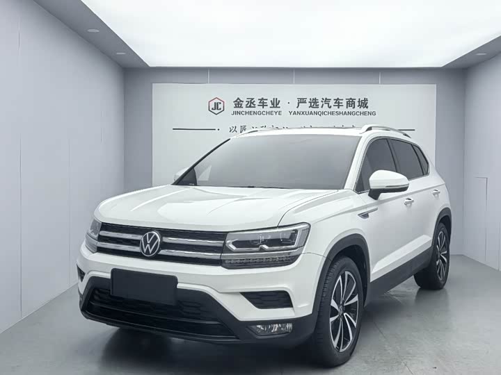 Фото 1 - Volkswagen Tharu