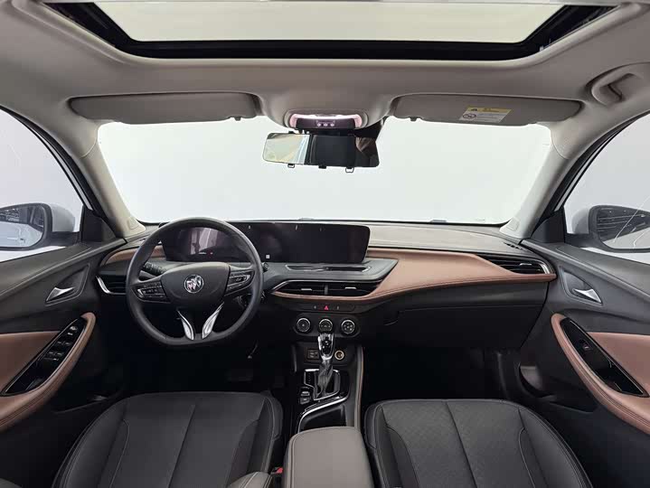 Фото 8 - Buick Verano