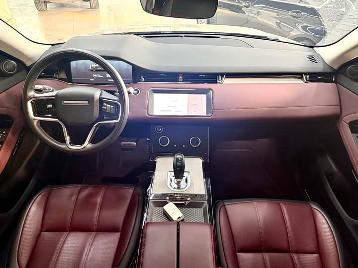 Фото 7 - Land Rover Range Rover Evoque L Hybrid