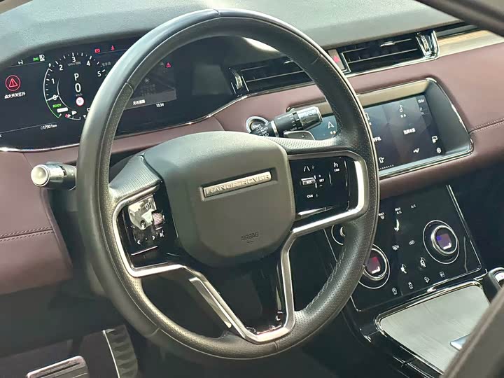 Фото 8 - Land Rover Range Rover Evoque L Hybrid