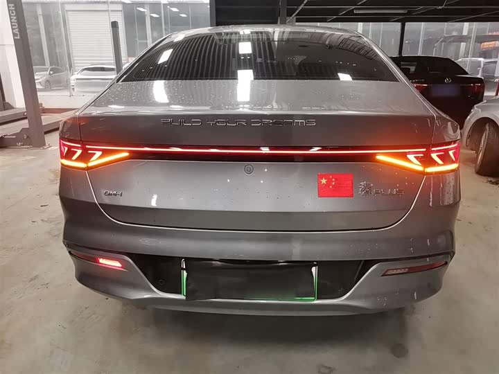 Фото 6 - BYD Qin Plus