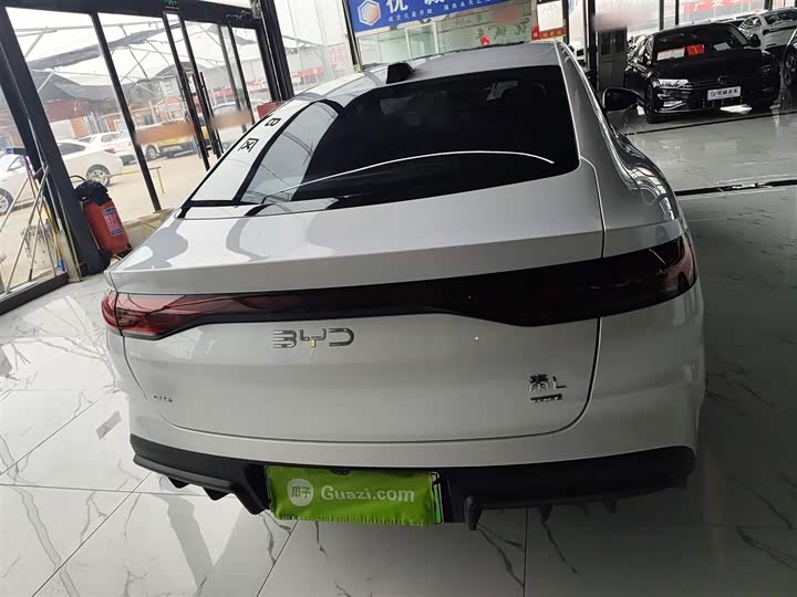 Фото 6 - BYD Qin L